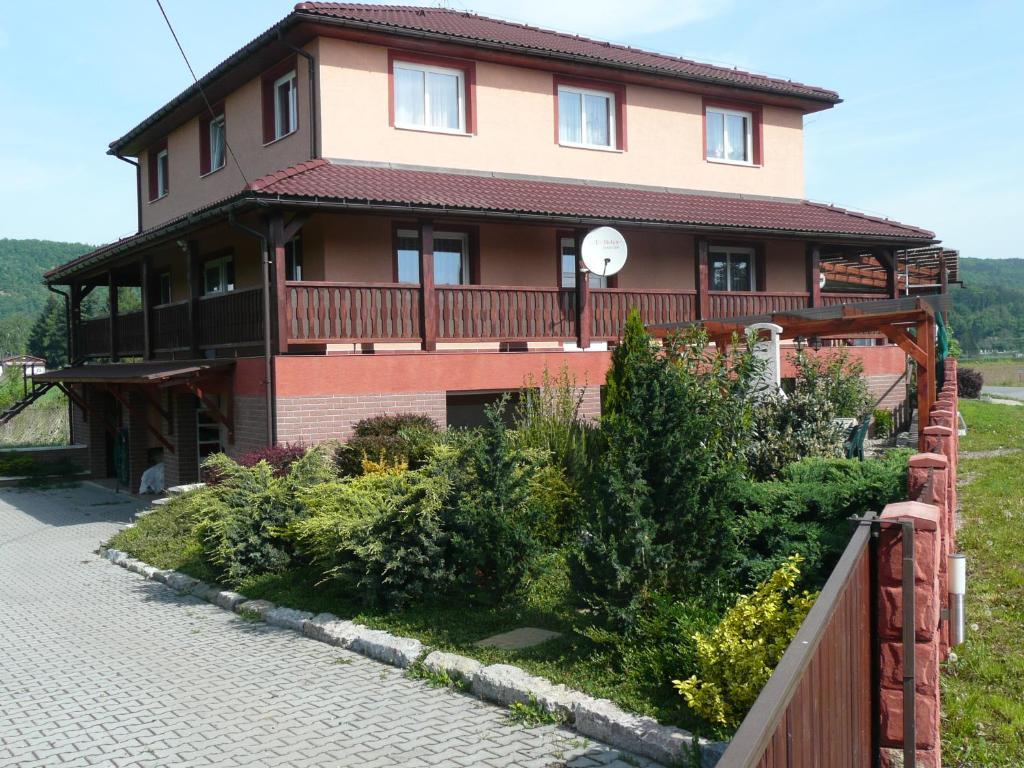 Dobřichovice Penzion U Tulaka מראה חיצוני תמונה